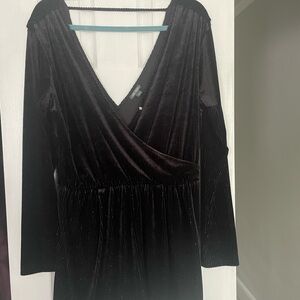 Black velvet Romper- long sleeve
